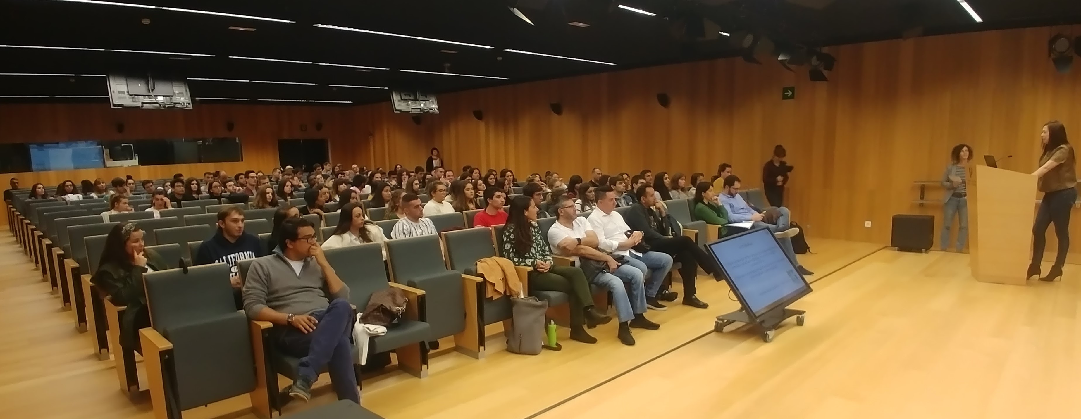 enpresa eta ekintzaileentzako erronkak week in-en barruan donostia sustapena